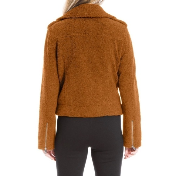 MAX STUDIO Faux Fur Cozy Asymmetrical Moto Zipper Jacket in Cognac size M - Picture 3 of 13